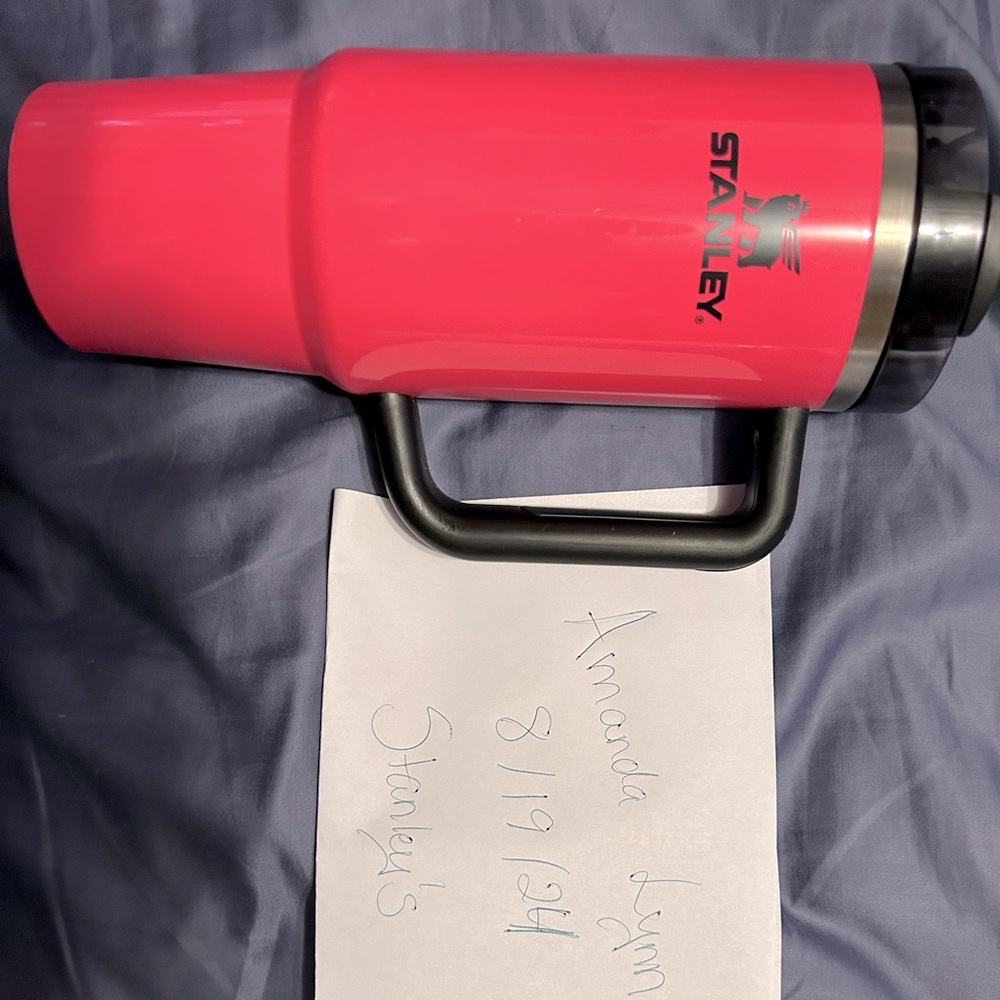 Stanley 30oz neon pink -